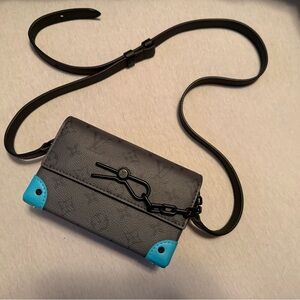 Louis Vuitton Steamer Wearable Wallet Reverse Monogram Eclipse Canvas